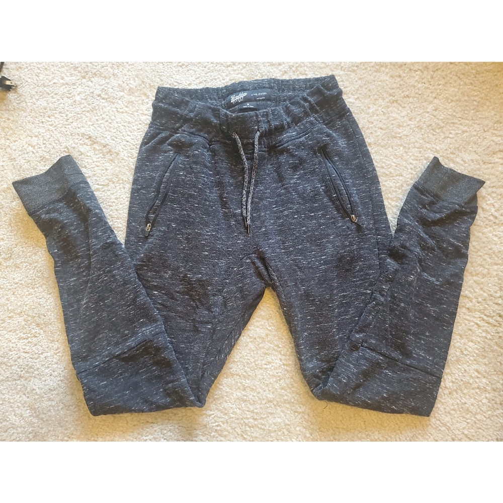 Joggers with Zip Pockets